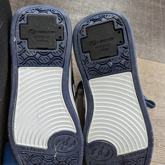 Men's Reebok Heely's shoes - Picture 4 of 5